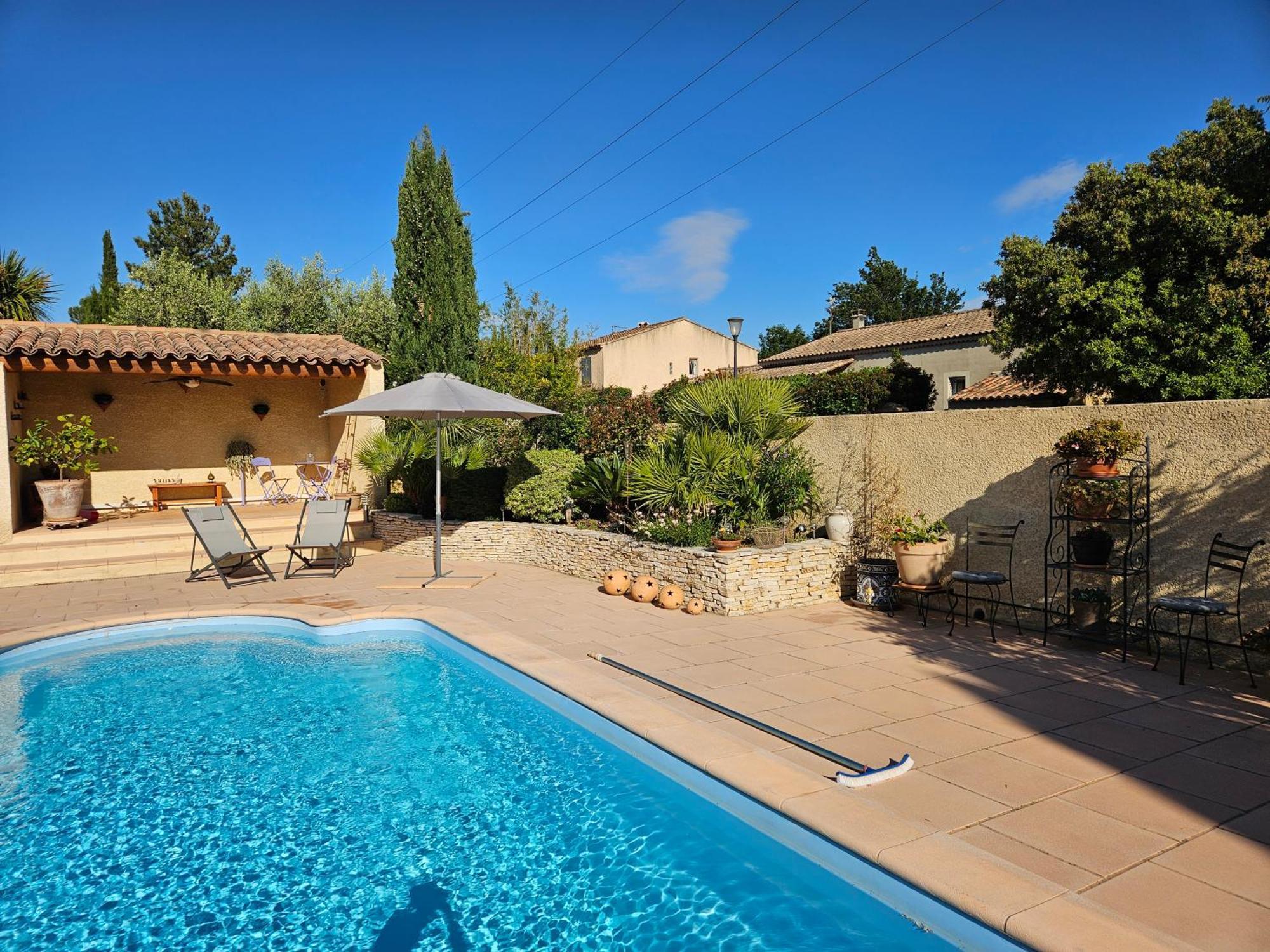 Au Pied Du Massif Des Costes Villa Pélissanne Dış mekan fotoğraf
