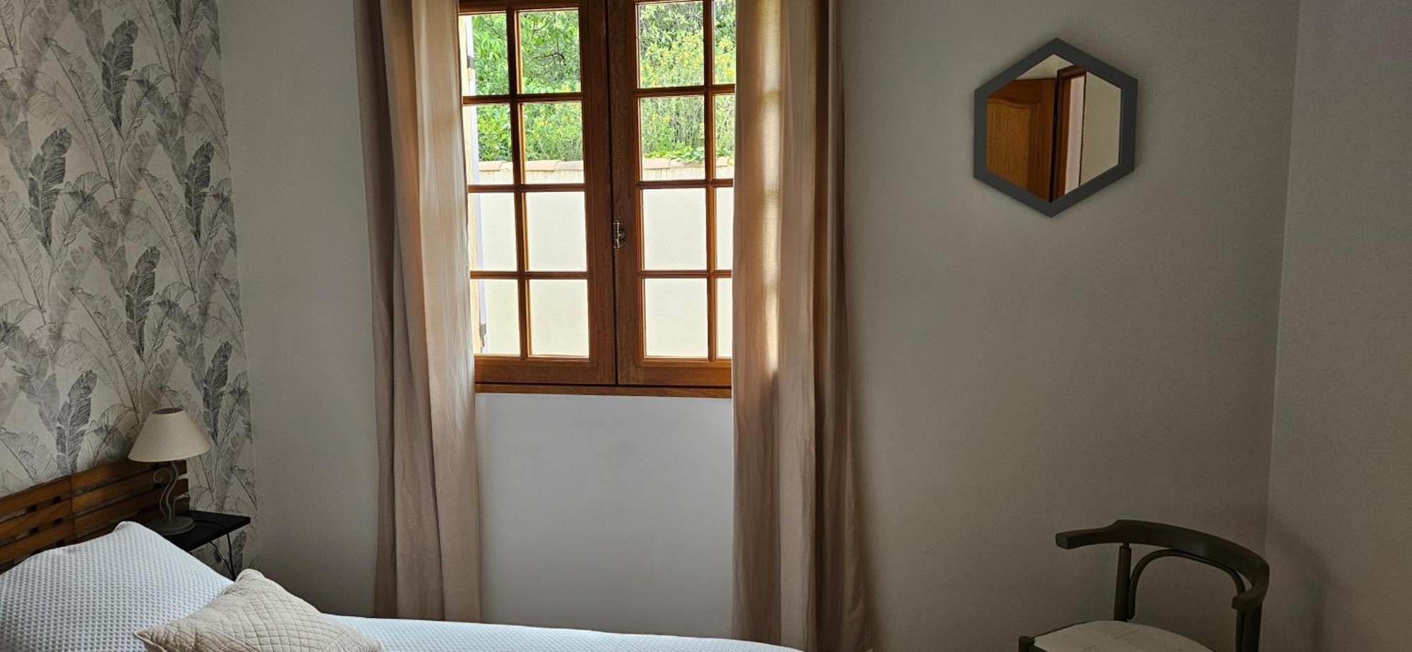 Au Pied Du Massif Des Costes Villa Pélissanne Dış mekan fotoğraf